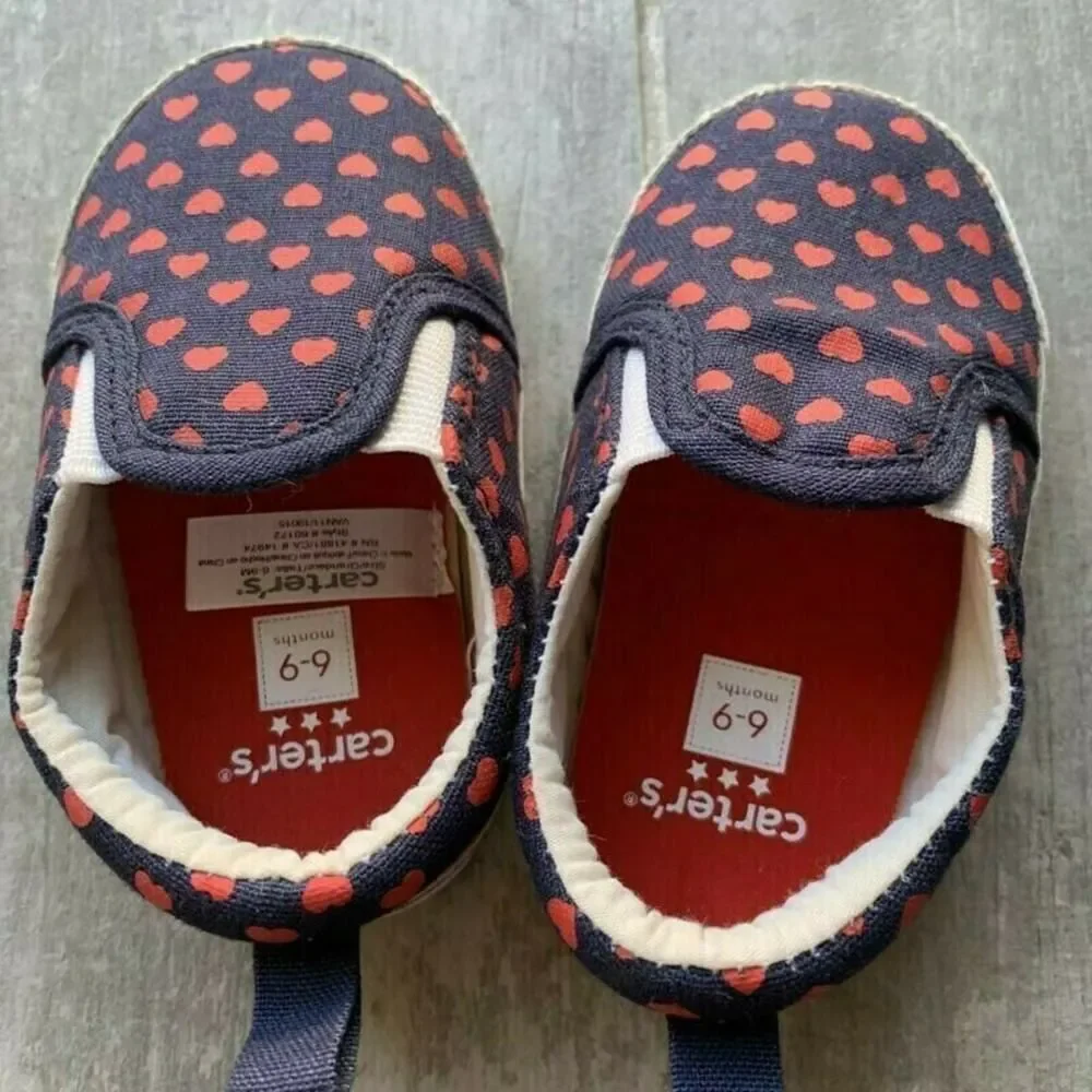 CARTER'S Baby Girls Valentines Day Crib Shoes Soft Sole Slip On 6-9 Months NEW